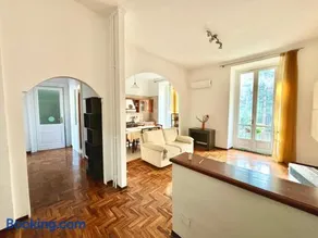 Modern comfort near Inalpi Arena - Image 3