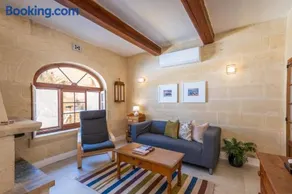 Dar ta' Mansi Farmhouse with Private Pool - Image 2