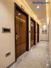 The Milano - Image 1