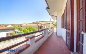 Nice Apartment In Villaurbana With Wifi - Image 1