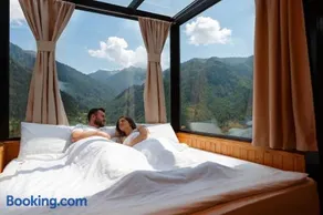 Sky Glass Cottage - Image 1