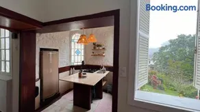 Apartamento Quitandinha com Ar Quente e Frio Pet Friendly - Image 3