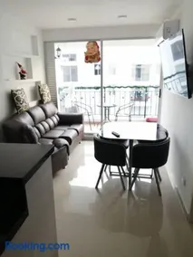 Apartamento vacacional amplio, cómodo y tranquilo. - Image 3