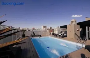 Excelente apartamento en edificio con amenities Frente Abasto Shopping y calle Carlos Gardel - Image 1