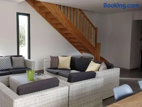 Villa 4 Suites Avec Spa De Nage, Terrasse Et Clim - Proche Centre Ruoms - Fr-1-382-149 - Image 3