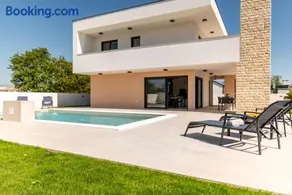 Villa Antonio ZadarVillas - Image 3