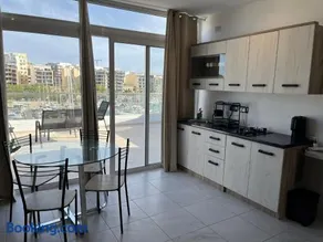 Amazing sea view penthouse near Valletta - Image 2