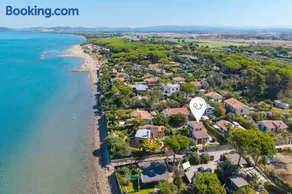 Villa Janela Escape & Retreat, 30m from the Beach - Happy Rentals - Image 3