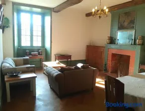 The Tower - A Historic & Unusual Medieval Suite - Image 2