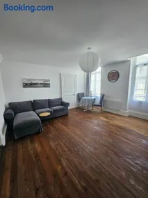 Church View Apartments - Image 2