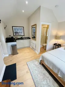 The Annexe at Entry House, A Tranquil Rural Escape - Image 4