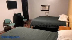 BUDGET MOTEL - Image 3