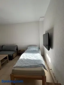 Helle 1 Zimmer Wohnung - Image 2