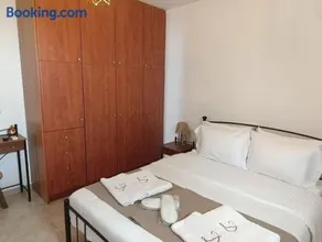 Dimos Luxury Apartments Loutra Oreas Elenis - Image 2