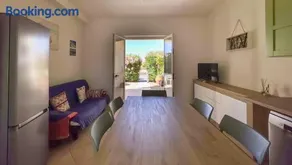 Trilocale relax a San Teodoro con parcheggio vicino al centro - Image 1