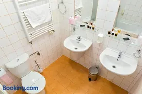 Hotel Rieger Garni - Image 2