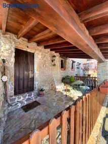Apartamentos Las Casucas de Gema - Image 1