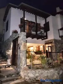 Kalopanayiotis Museum Inn - Image 3