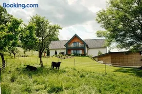 KOASA HOF Bed and Breakfast - Image 1