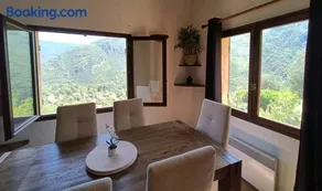 Appartement privatisé dans maison - Image 3