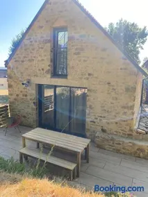 Charmant gîte en pierre rénové - Image 1