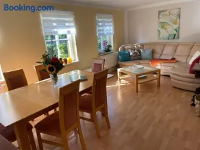 große Wohnung zentral gelegen - Image 5