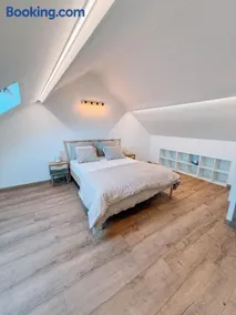 AirportHouse - Image 3