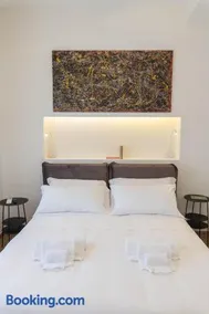 Colosseo brightful Apartment with rooftop - Image 1