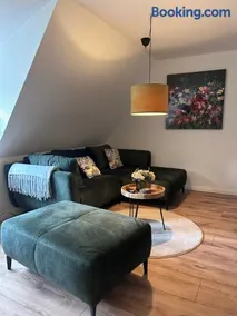 4 wunderschöne Ferienwohnungen im Kavaliershaus - Image 4