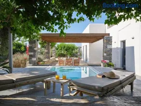 SeaSalt Dream Villa,Santa Maria 5 min from Naousa - Image 1