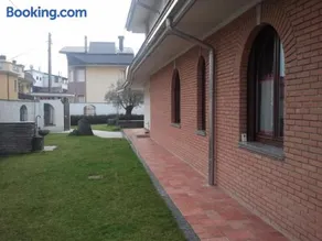Crespi House - Image 3