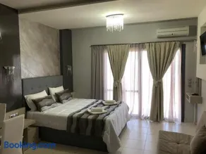 Peristeres Appartments - Image 3