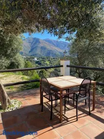 Private villa with pool and amazing views - Image 5