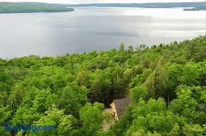 Private Cliffside Chalet Nestled in Nature With Western Sunsets & Waterfront Access Near Algonquin Park- Pass Included - Image 2
