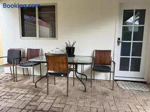 2x1 granny flat close to Perth Airport - Image 5