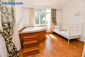 Malikane Residence,6 bed detached - Image 4