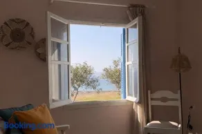 The Fisherman's House - Image 4