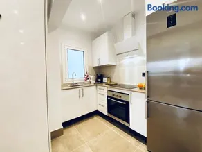 Apartamento en C/ León y Castillo (C/ Real) Centro de Arrecife - Image 3