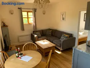 Ashton Cottages - Image 3