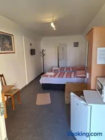 Fenyő Panzió - Image 3