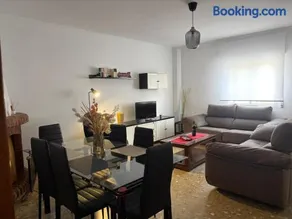 Apartamentos "Un Rico Domingo", Parking solo planta baja - Image 2