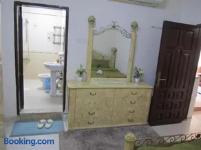 العين الهيلي مصباح بيت 9 - Image 4