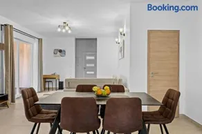 Ferienwohnung mit Grill, Garten und privatem Pool - Image 2