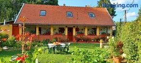 Tulipán Ház - Image 1