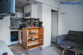 34 m apartment with balcony in Montpellier - Image 1