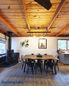 Howqua Inlet Country Home - Image 3