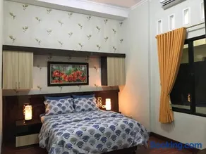 Nariska Suite Homestay Lampung - Image 5