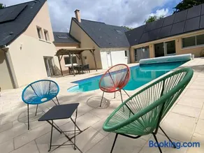 Villa Luxe Arnage aux portes du Circuit Piscine Chauffée - Image 1