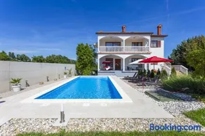 Villa Diana by Briskva - Image 1