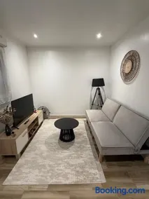 Cozy apartment with easy access to Paris & Parc des Expositions - Image 3